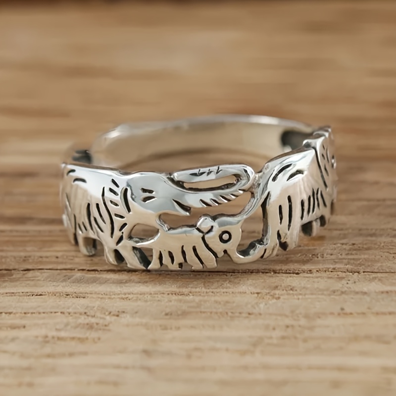 HappyFamily Elephant Ring — Good Luck Charm